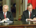 Soviet President Mikhail Gorbachev and U.S. President George Bush