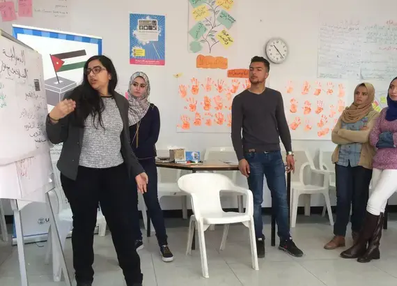 Jordanian university students participate in interactive civic education sessions as part of NDI’s “Ana Usharek” (I Participate) program.